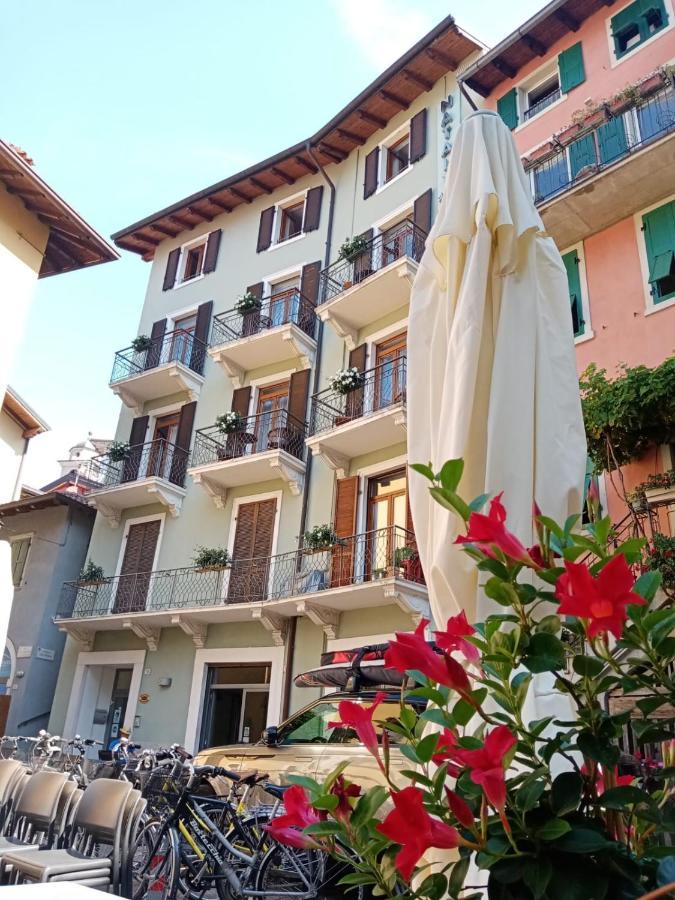 Casa Nataly Bed & Breakfast Torbole Sul Garda Ngoại thất bức ảnh
