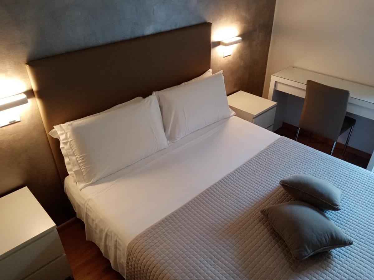 Casa Nataly Bed & Breakfast Torbole Sul Garda Ngoại thất bức ảnh
